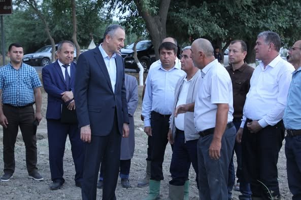 ВОСЕЪ: БОЗДИД АЗ РАФТИ ҶАМЪОВАРИИ ҲОСИЛИ ПИЁЗ, КАРТОШКА, САБЗӢ ВА НАШЪУНАМОИ ПАХТА ДАР ХОҶАГИИ ДЕҲҚОНИИ “ҲОҶӢ ПАРТОВ”