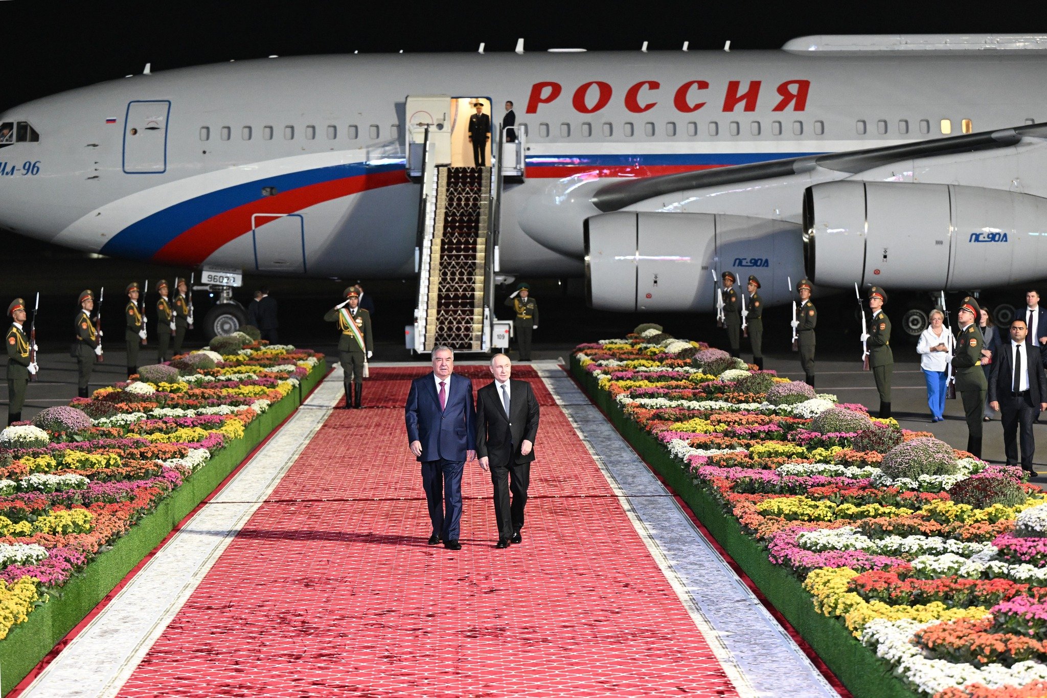 Ташрифи давлатии Президенти Федератсияи Русия Владимир Путин ба Ҷумҳурии Тоҷикистон