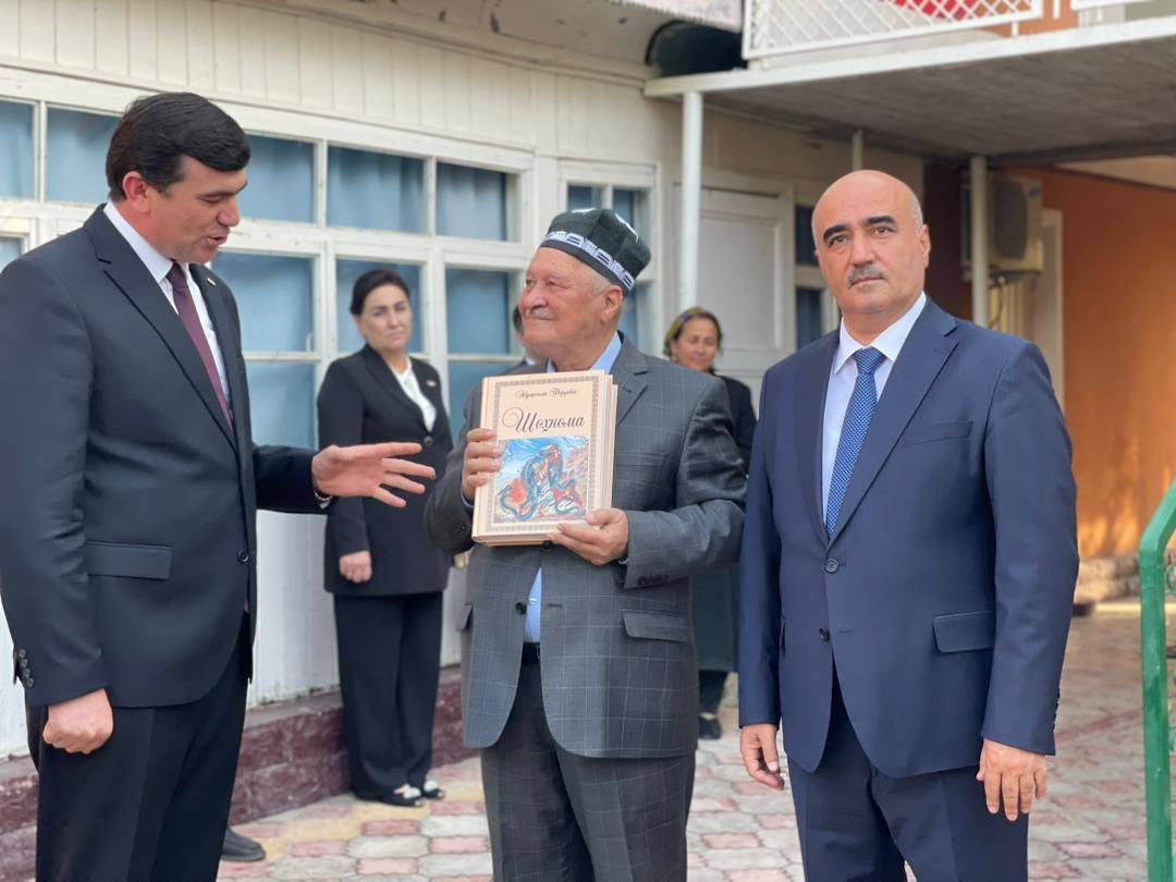 “ШОҲНОМА” БА КӮЛОБ РАСИД