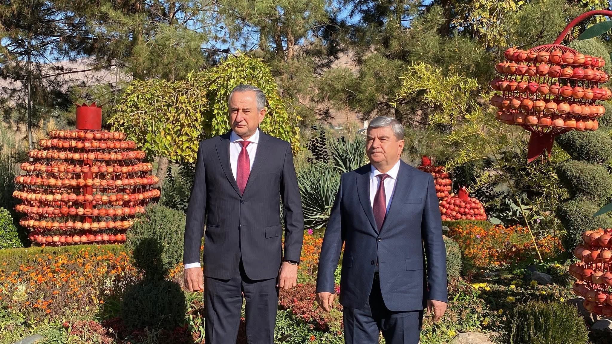 ФЕСТИВАЛИ «АНОР» ДАР ШАҲРИ НОРАК: ҶАШНИ МЕВАИ ШИРИН ВА РАМЗИ ФАРОВОНӢ