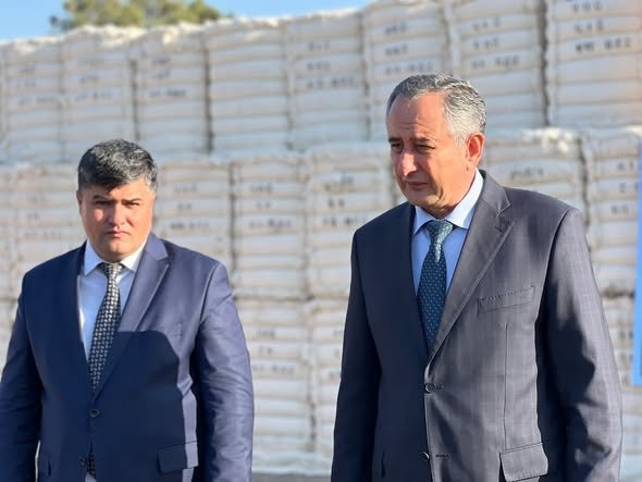 МУЖДАИ ЗАФАР: НОҲИЯИ ПАНҶ НИЗ ДУРНАМОИ ИСТЕҲСОЛИ ПАХТАРО 100 ФОИЗ ИҶРО КАРД