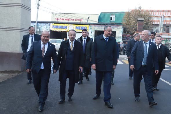 РАИСИ ВИЛОЯТИ ХАТЛОН ДАР НОҲИЯИ ЁВОН РОҲИ НАВИ МАҲАЛЛИРО БА ИСТИФОДА ДОДАНД