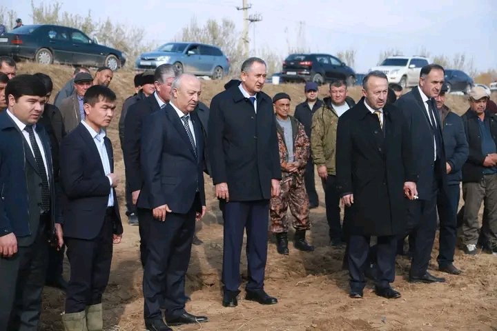 БОЗДИДИ РАИСИ ВИЛОЯТ АЗ РАФТИ КИШТИ КАРТОШКА ДАР ЗАМИНҲОИ КИШОВАРЗИИ ҶДММ “МУҲАММАДАМИН-11”