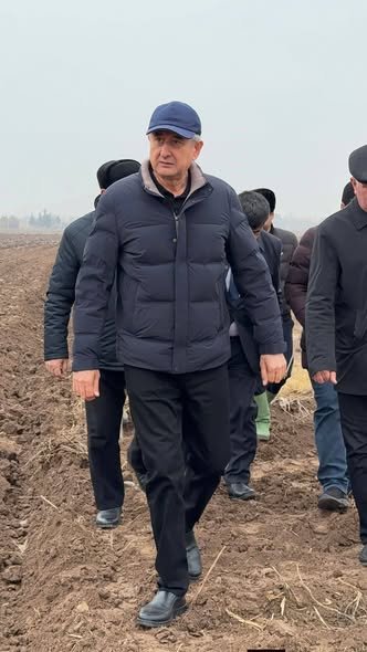 Таваҷҷуҳ ба корҳои саҳроӣ: сафари кории раиси вилояти Хатлон ба ноҳияи Ҷалолиддини Балхӣ