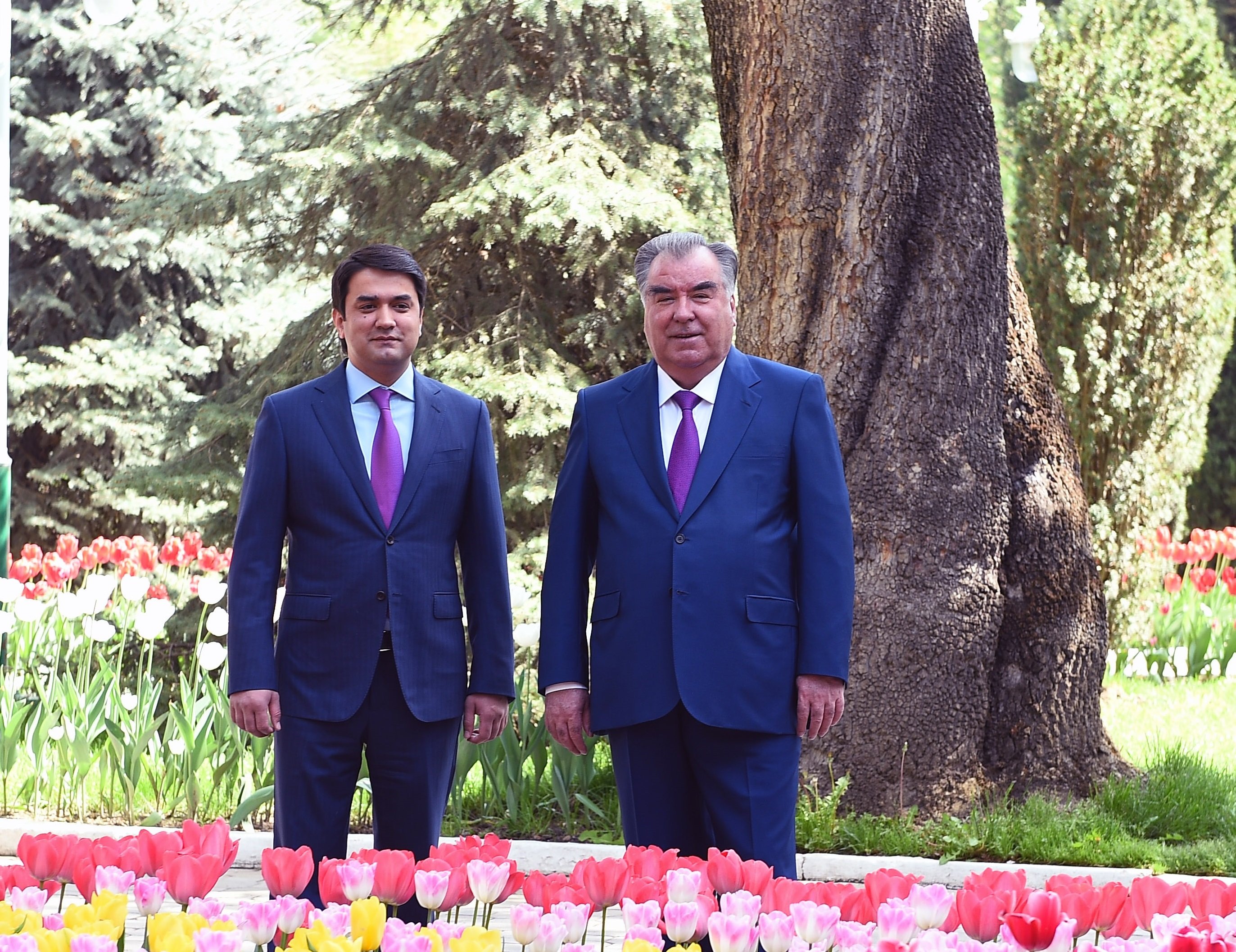 ТАШАББУСҲОИ МОНДАГОРИ ПЕШВОИ МИЛЛАТ ДАР ШИНОХТ ВА МУАРРИФИИ ТАЪРИХУ ТАМАДДУНИ ОРИЁӢ