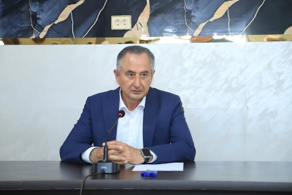 ЁВОН. БОЗДИДИ РАИСИ ВИЛОЯТ АЗ РАФТИ БАРТАРАФСОЗИИ ОҚИБАТҲОИ ОФАТИ ТАБИӢ ВА СУҲБАТ БО СОКИНОНИ ЗАРАРДИДА